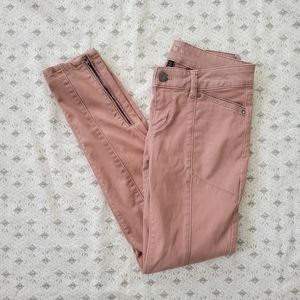 White House Black Market The Skimmer